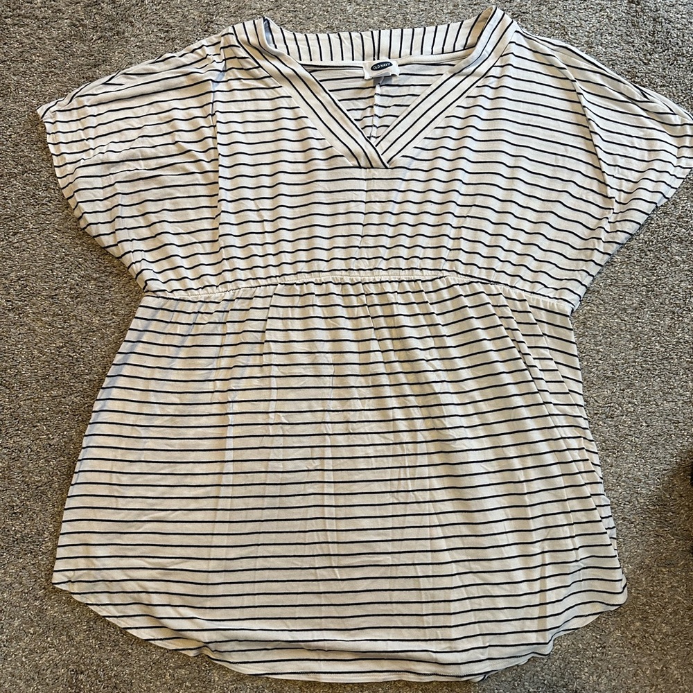 maternity cap sleeve cotton shirt with stretch